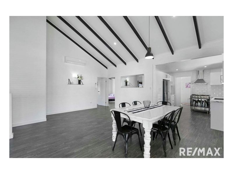 3 Berna Court, Point Vernon QLD 4655