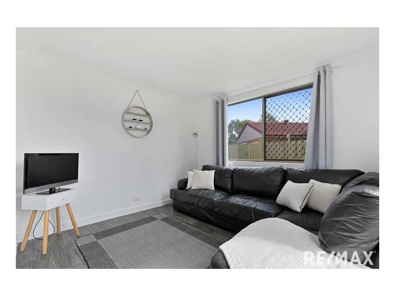 3 Berna Court, Point Vernon QLD 4655