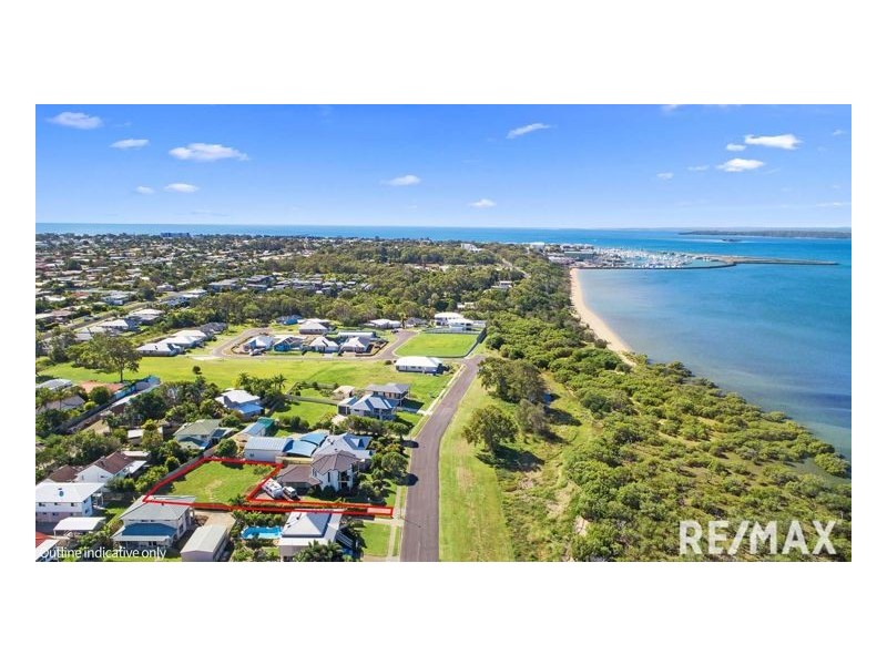 684a Charlton Esplanade, Urangan QLD 4655