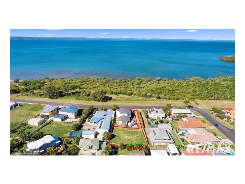 684a Charlton Esplanade, Urangan QLD 4655