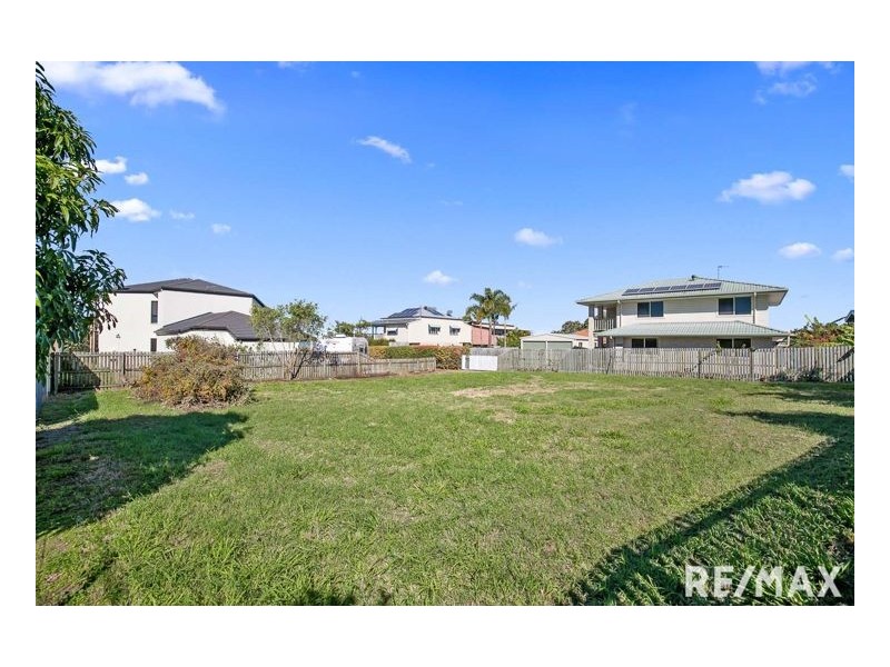 684a Charlton Esplanade, Urangan QLD 4655