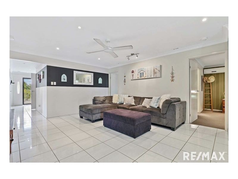 49 Yarrilee Circuit, Dundowran QLD 4655