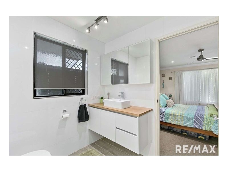 49 Yarrilee Circuit, Dundowran QLD 4655