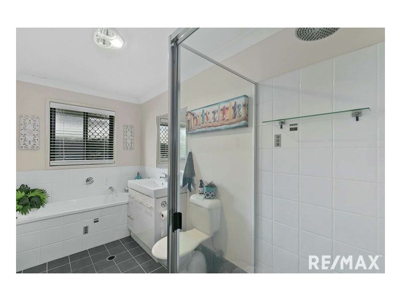 49 Yarrilee Circuit, Dundowran QLD 4655
