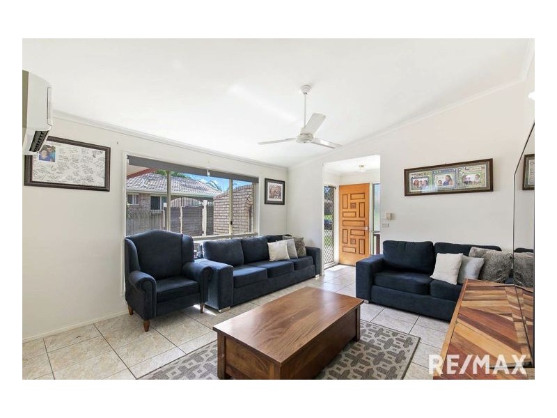 40 Tristania Crescent, Urangan QLD 4655