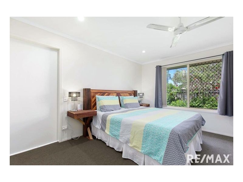 40 Tristania Crescent, Urangan QLD 4655