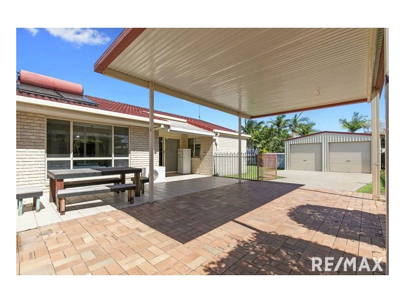 40 Tristania Crescent, Urangan QLD 4655