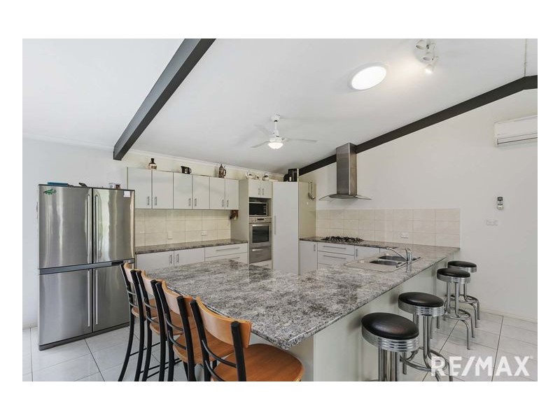 2 Caroline Court, Burrum River QLD 4659