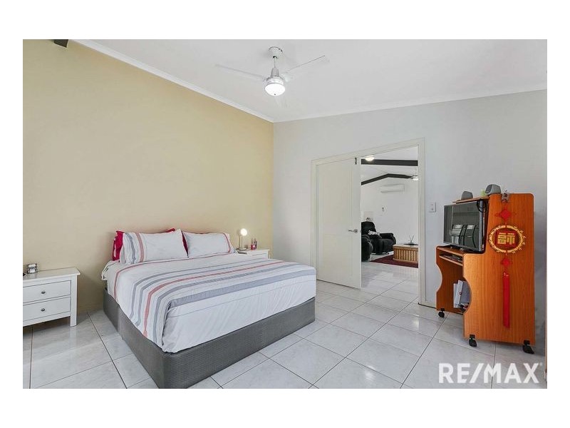 2 Caroline Court, Burrum River QLD 4659