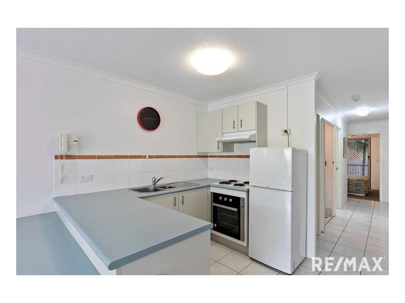 19/386 Esplanade, Torquay QLD 4655