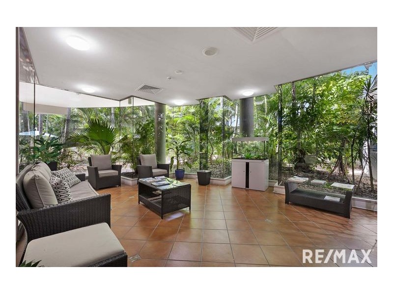 19/386 Esplanade, Torquay QLD 4655