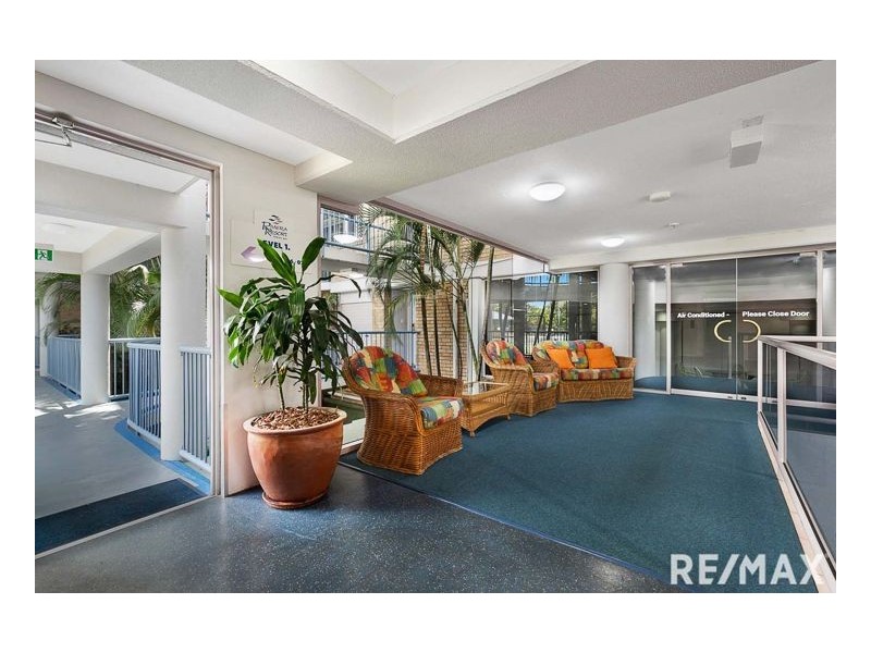 19/386 Esplanade, Torquay QLD 4655