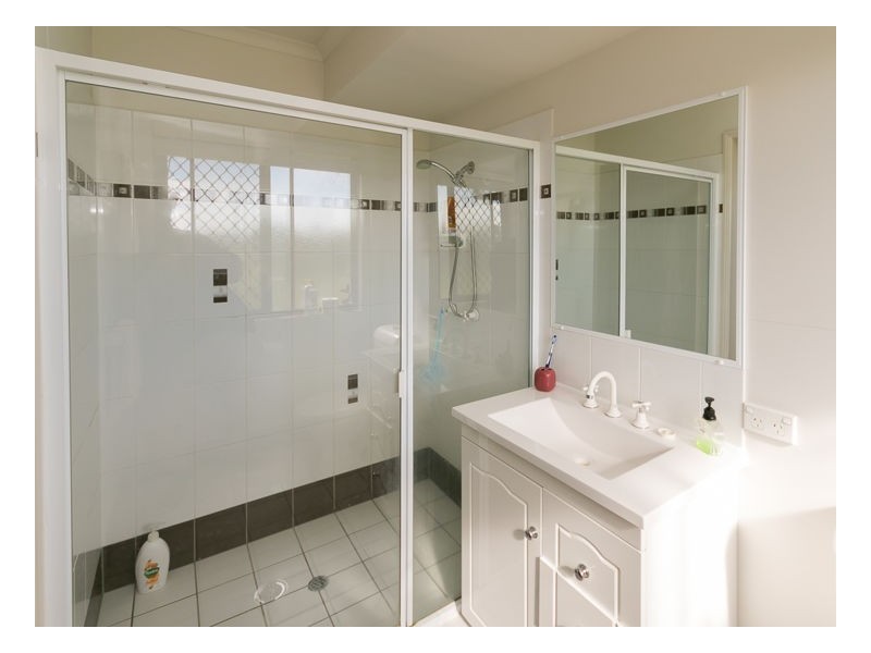 19 Simmos Road, Takura QLD 4655