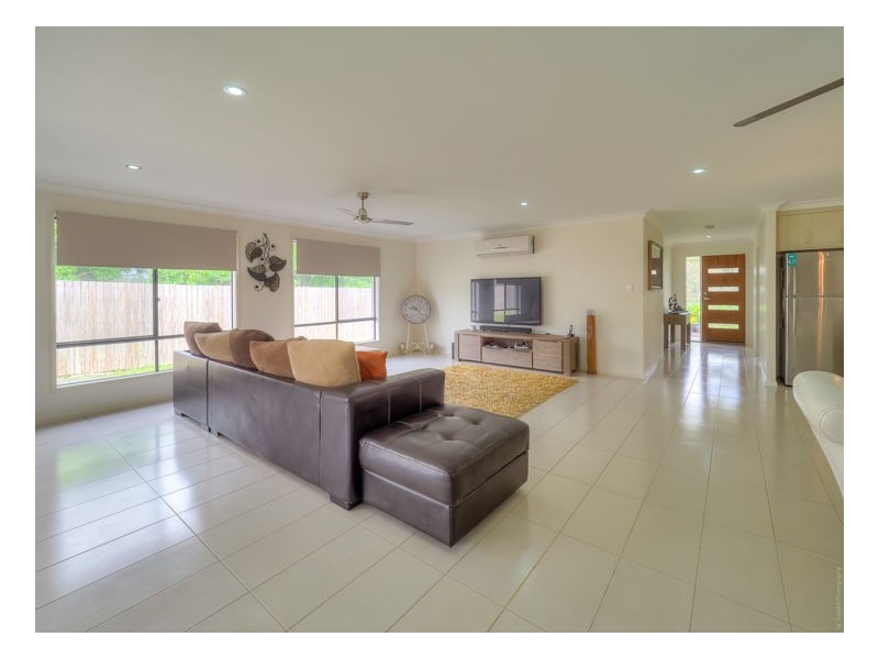 32 Cooks Road, Urraween QLD 4655