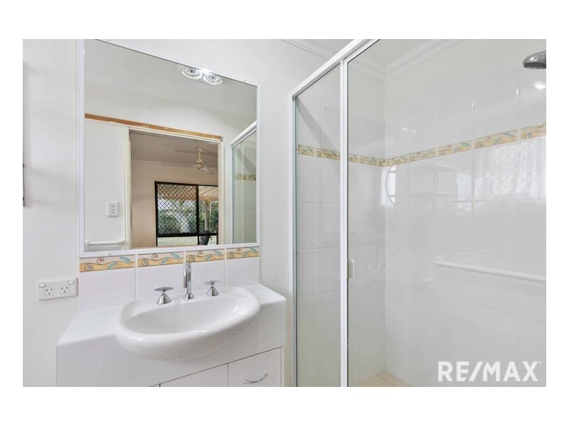 39 Bunya Court, Eli Waters QLD 4655