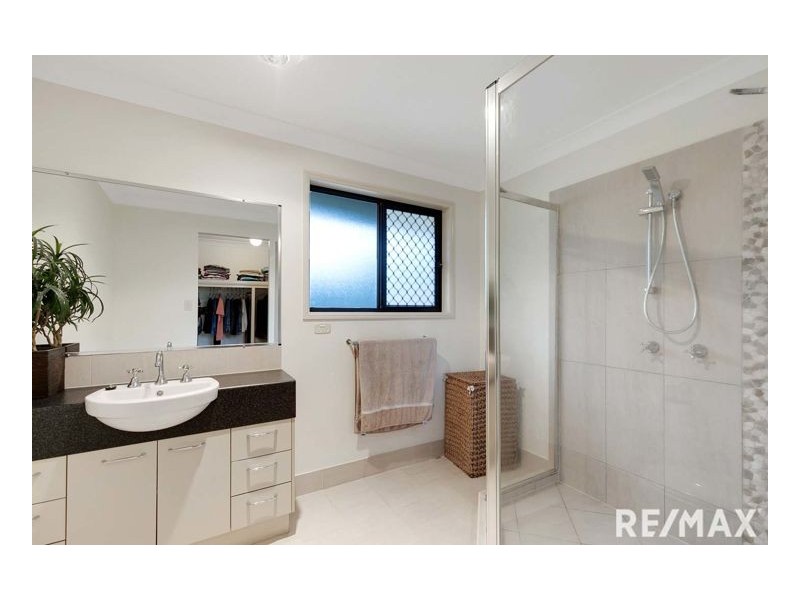 4 Jasmine Court, Dundowran Beach QLD 4655