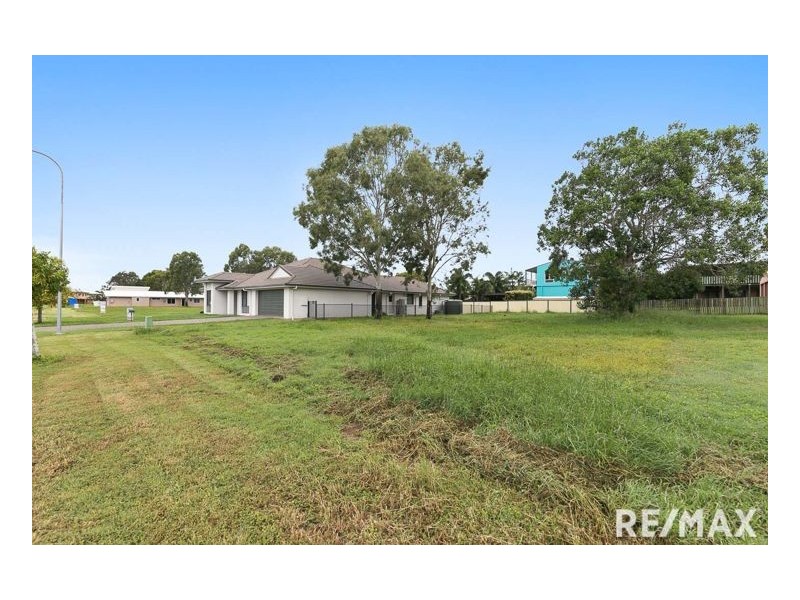 5 Barramundi Drive, Burrum Heads QLD 4659
