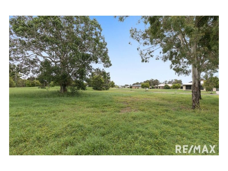 5 Barramundi Drive, Burrum Heads QLD 4659