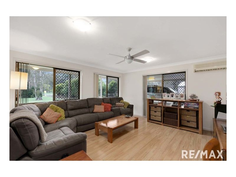 9 Burralong Drive, Wondunna QLD 4655