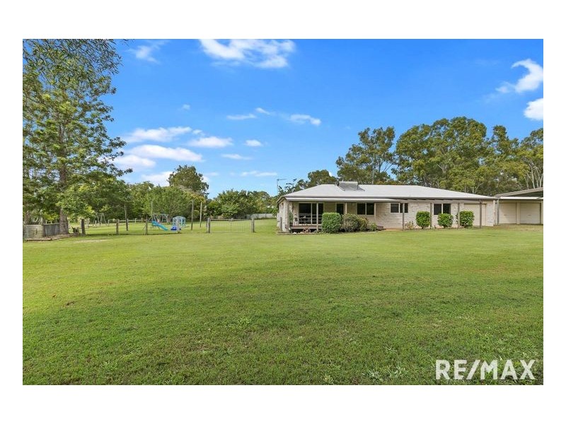 96 Seaview Drive, Booral QLD 4655