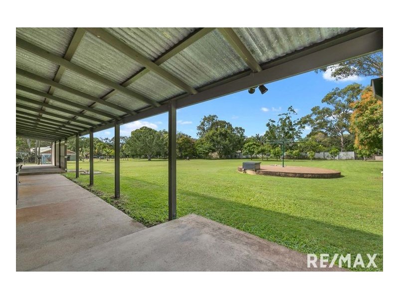 96 Seaview Drive, Booral QLD 4655