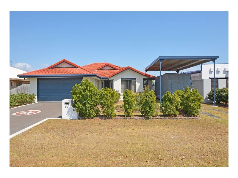25 Lady Nelson Drive, Eli Waters QLD 4655
