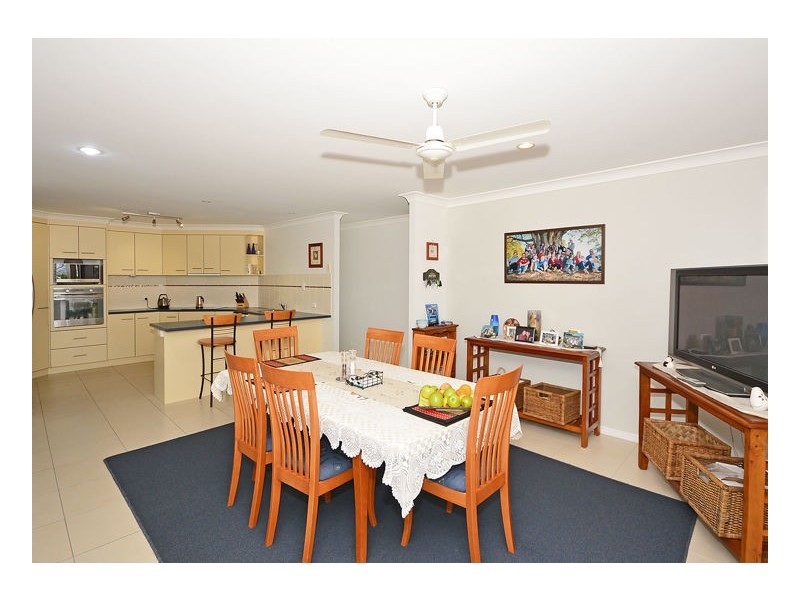 25 Lady Nelson Drive, Eli Waters QLD 4655