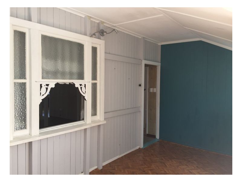 17 Charles Street, Pialba QLD 4655
