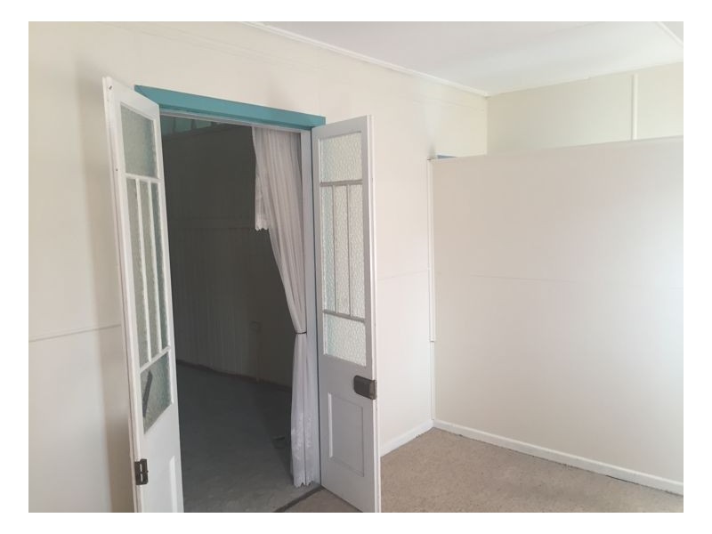 17 Charles Street, Pialba QLD 4655
