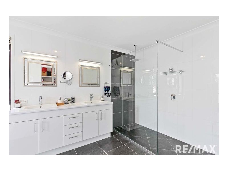 88 Straits Outlook, Craignish QLD 4655