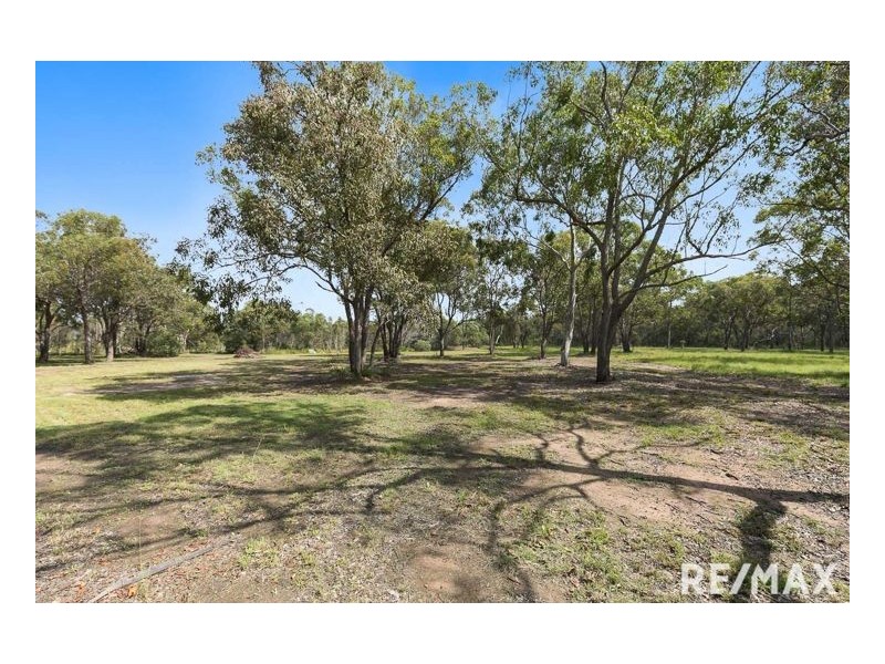 102 Rowley Road, Booral QLD 4655