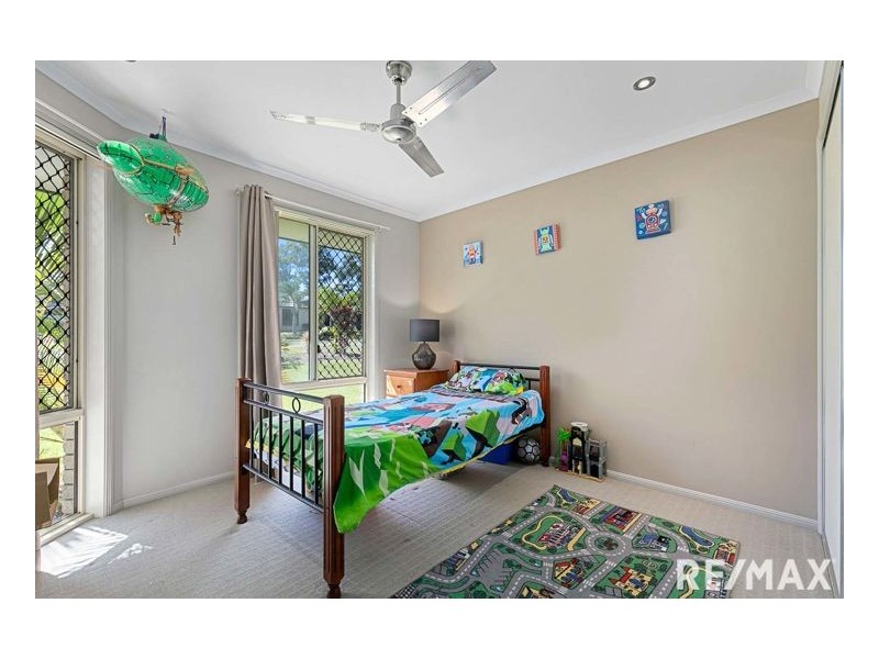 11 Southfork Circuit, Burrum Heads QLD 4659