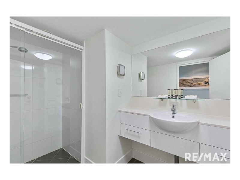 113/569 Esplanade, Urangan QLD 4655