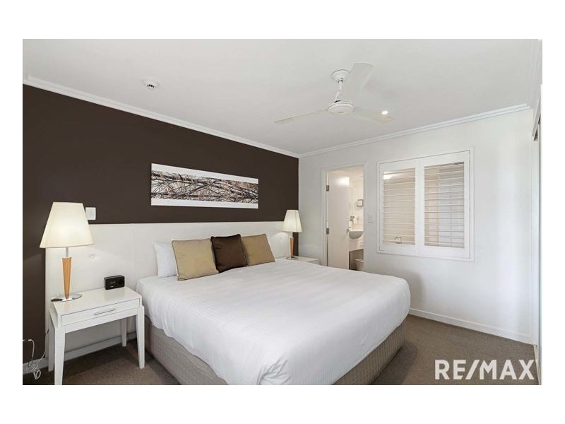 113/569 Esplanade, Urangan QLD 4655