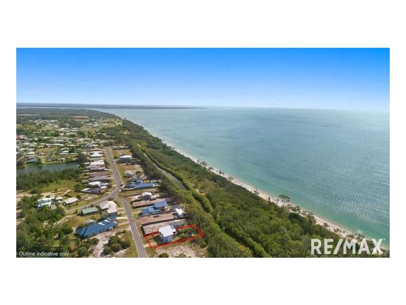 14 Eds Place, Burrum Heads QLD 4659