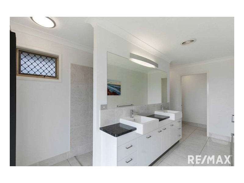 17 Karinya Circuit, Sunshine Acres QLD 4655