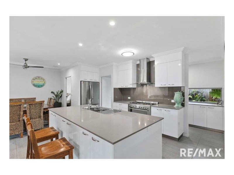 72 Shellcot Street, Toogoom QLD 4655