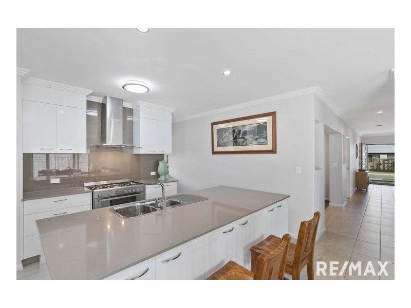 72 Shellcot Street, Toogoom QLD 4655