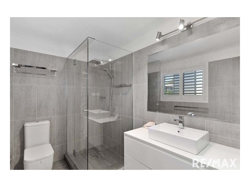 36 Island Outlook, River Heads QLD 4655