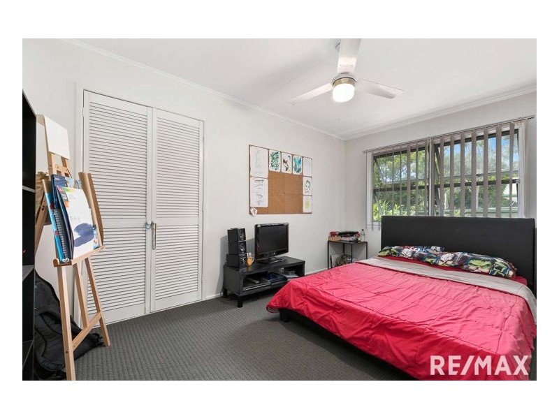 342 Torquay Terrace, Torquay QLD 4655