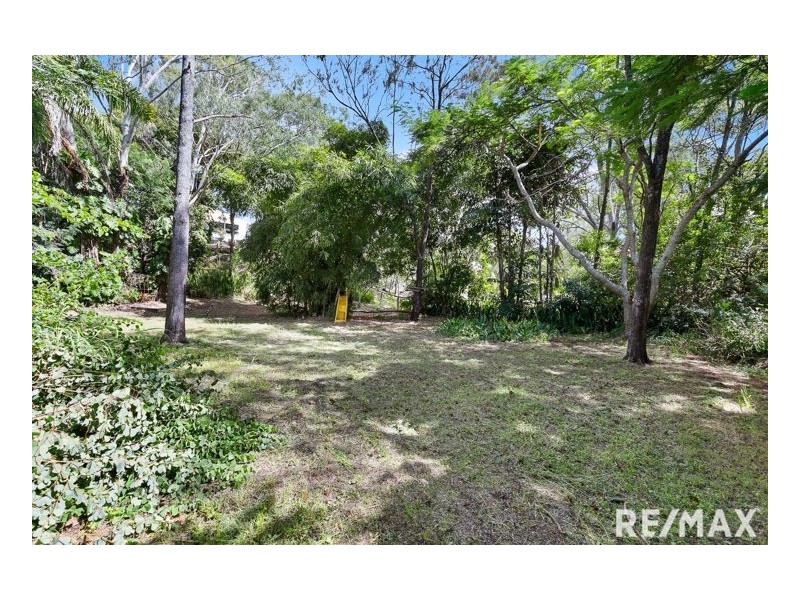 342 Torquay Terrace, Torquay QLD 4655