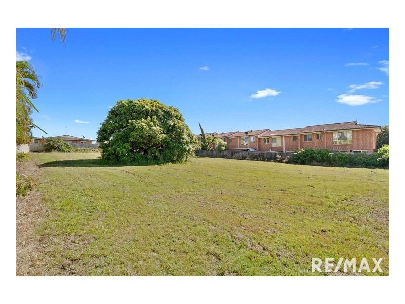 39 Neils Street, Pialba QLD 4655