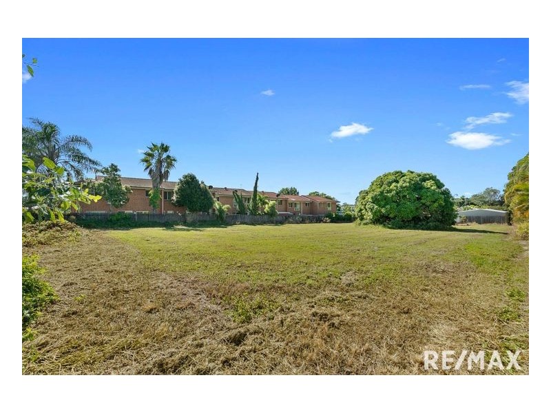 39 Neils Street, Pialba QLD 4655