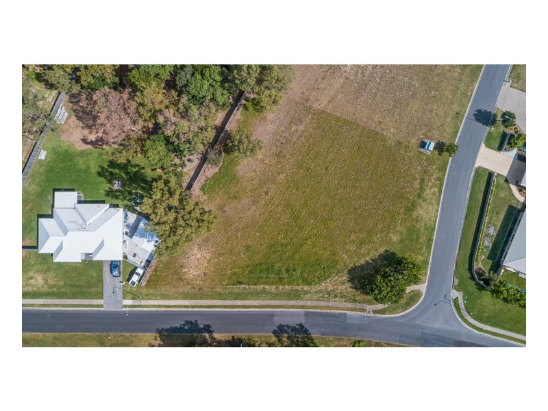 18 Petersen Road, Craignish QLD 4655