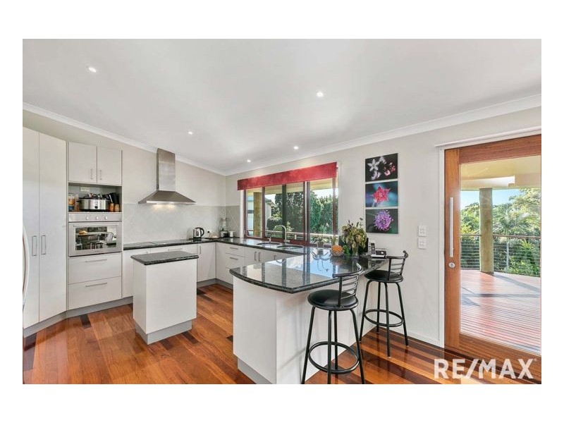 10-12 Gundesen Drive, Urraween QLD 4655