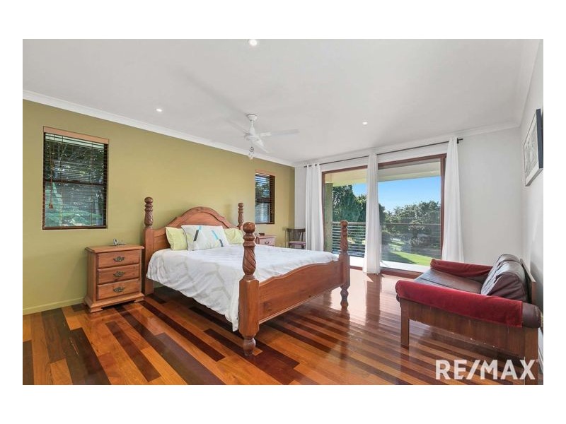 10-12 Gundesen Drive, Urraween QLD 4655