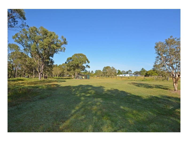 77 Green Acres Road, Dundowran QLD 4655