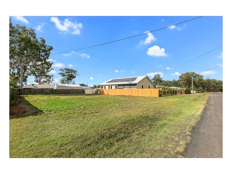 15 Annie Street, Howard QLD 4659