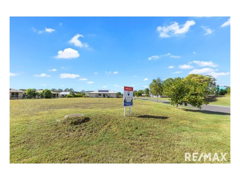 2 Barramundi Drive, Burrum Heads QLD 4659