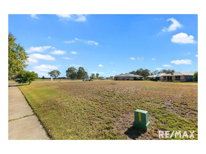 2 Barramundi Drive, Burrum Heads QLD 4659